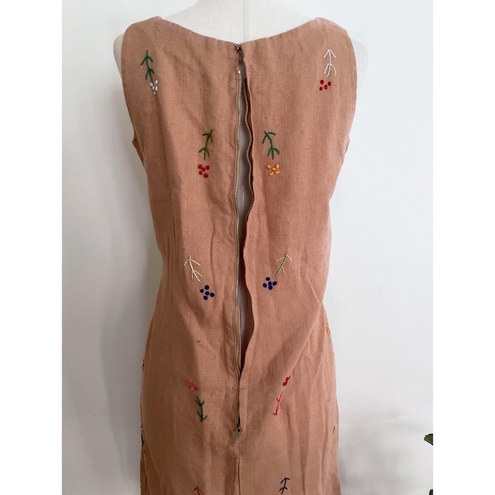 Vintage 60’s 70’s Hand Stitch Embroidery Floral Colorful Garden Sheath Tan Dress - Picture 13 of 15